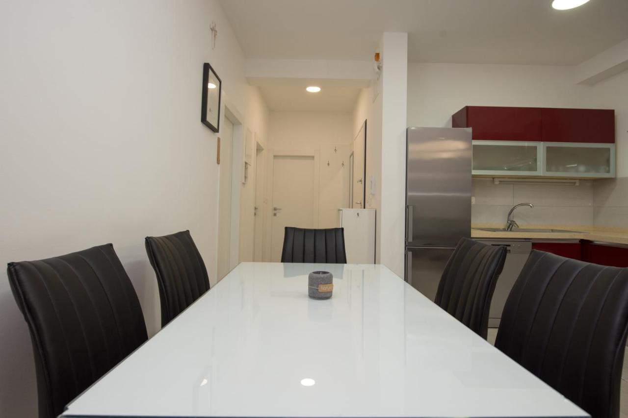 Apartment Miss Tina Trogir Exterior photo